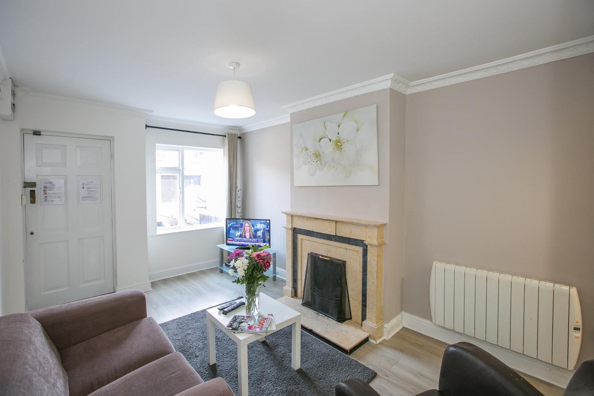 Grand Canal District Apartment