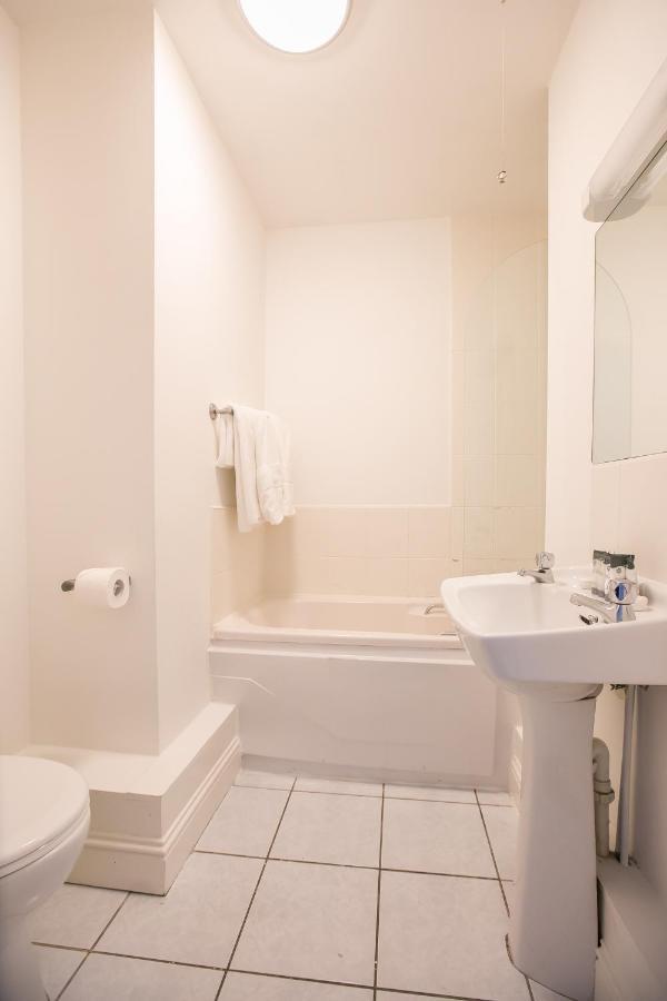 Grand Canal District Apartment